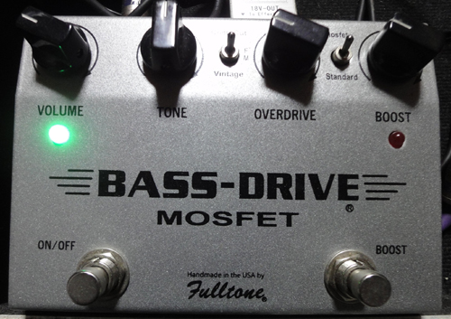 FulltoneのBASS-DRIVE MOSFET|亀田誠治師匠を愛するベースマン亀美